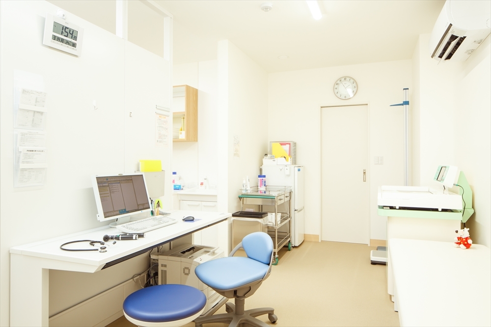 医療法人社団まなと会 はしもと小児科　第2棟　診察室